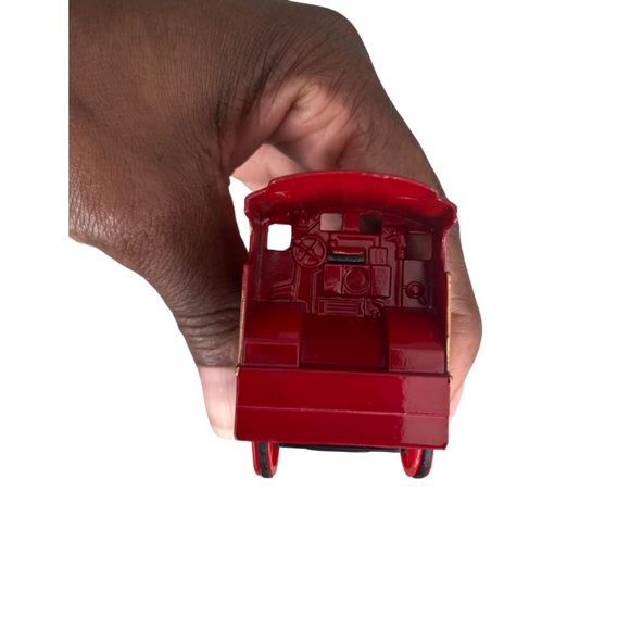 DIECAST TOY TRAIN || DEEP RED GOLD BLACK - Picture 13 of 13